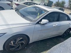 Photo of the vehicle Hyundai Elantra