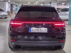 Сүрөт унаа Porsche Cayenne