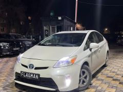 Photo of the vehicle Toyota Prius