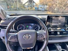 Сүрөт унаа Toyota Highlander