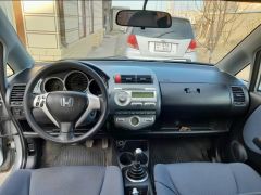 Photo of the vehicle Honda Jazz