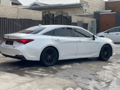 Фото авто Toyota Avalon