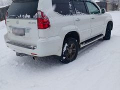 Photo of the vehicle Lexus GX