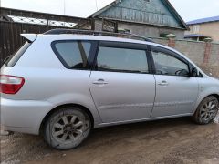 Сүрөт унаа Toyota Avensis Verso