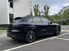 Сүрөт унаа Porsche Cayenne