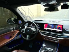 Photo of the vehicle BMW X7