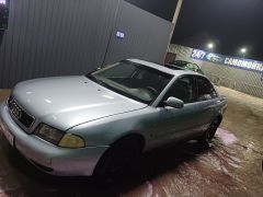 Сүрөт унаа Audi A4