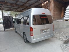 Сүрөт унаа Toyota HiAce