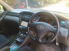 Сүрөт унаа Toyota Kluger