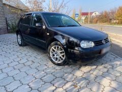 Фото авто Volkswagen Golf