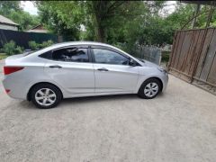 Photo of the vehicle Hyundai Solaris