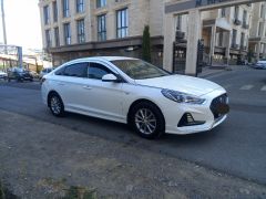 Photo of the vehicle Hyundai Sonata