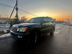 Photo of the vehicle Lexus LX