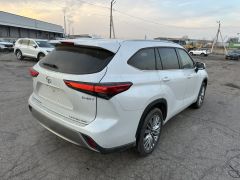 Фото авто Toyota Highlander