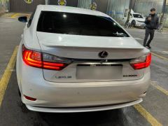 Сүрөт унаа Lexus ES