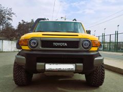 Фото авто Toyota FJ Cruiser