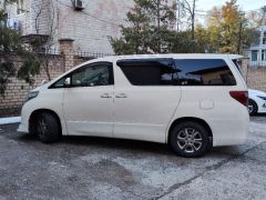 Сүрөт унаа Toyota Alphard