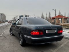 Photo of the vehicle Mercedes-Benz E-Класс