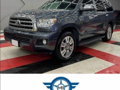 Фото авто Toyota Sequoia