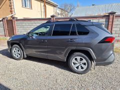 Сүрөт унаа Toyota RAV4