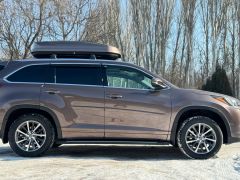 Сүрөт унаа Toyota Highlander