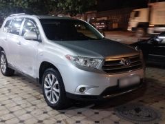 Фото авто Toyota Highlander