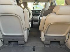 Фото авто Kia Carnival