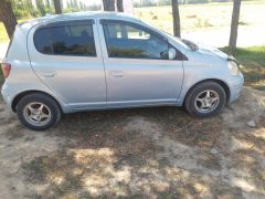 Сүрөт унаа Toyota Vitz