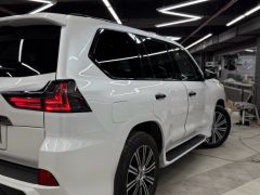 Сүрөт унаа Lexus LX