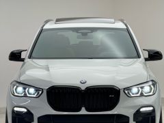 Photo of the vehicle BMW X5