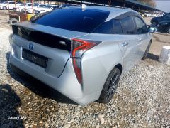 Фото авто Toyota Prius