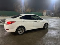 Фото авто Hyundai Accent