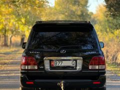 Photo of the vehicle Lexus LX