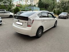 Фото авто Toyota Prius