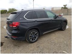 Photo of the vehicle BMW X5