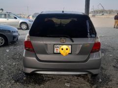 Photo of the vehicle Honda Fit