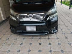 Фото авто Toyota Vellfire