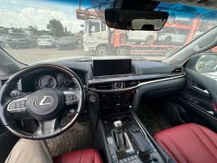 Фото авто Lexus LX