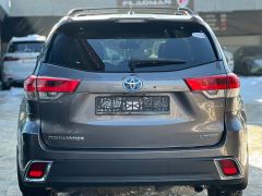 Сүрөт унаа Toyota Highlander