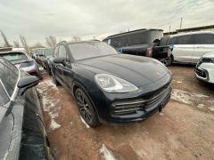 Сүрөт унаа Porsche Cayenne