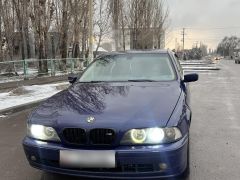 Photo of the vehicle BMW 5 Series