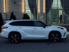 Сүрөт унаа Toyota Highlander