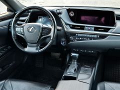 Сүрөт унаа Lexus ES