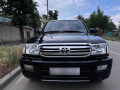 Photo of the vehicle Toyota Land Cruiser