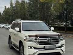 Сүрөт унаа Toyota Land Cruiser