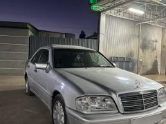 Сүрөт унаа Mercedes-Benz C-Класс