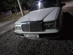 Фото авто Mercedes-Benz W124