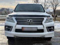 Photo of the vehicle Lexus LX