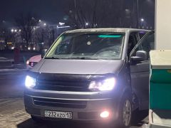 Фото авто Volkswagen Multivan