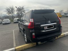 Photo of the vehicle Lexus GX